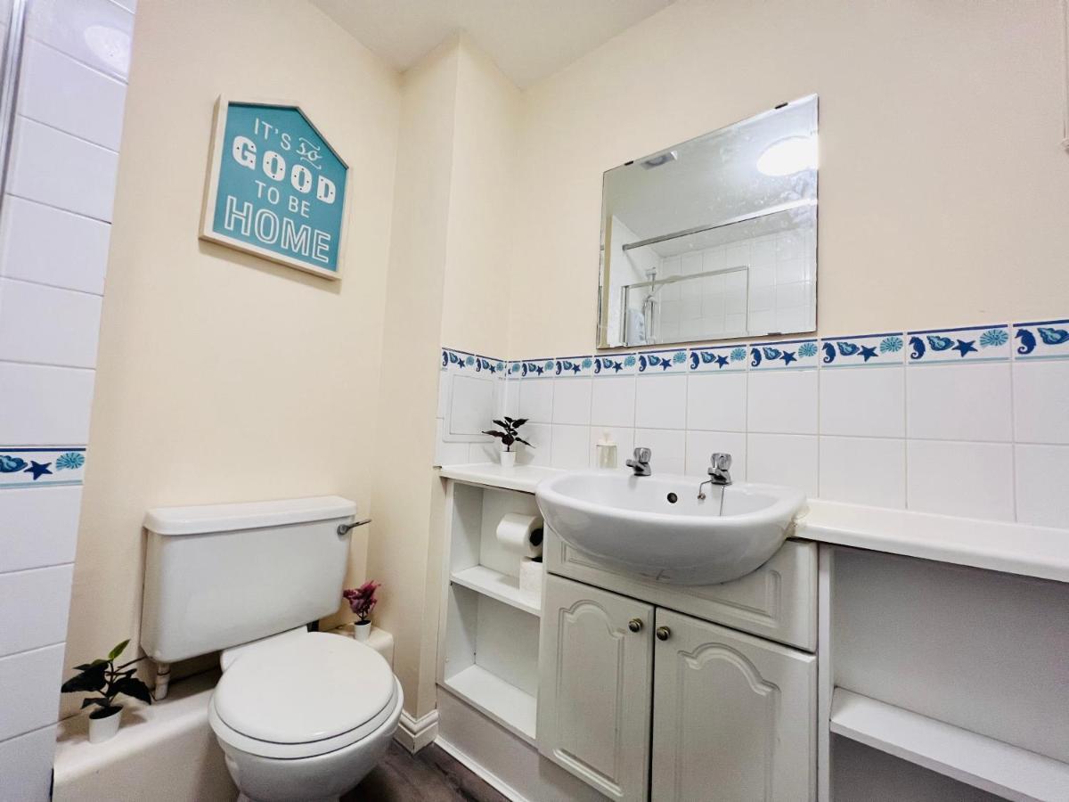 Peaceful 2 Bedroom Flat With Free Parking Edinburg Exteriör bild